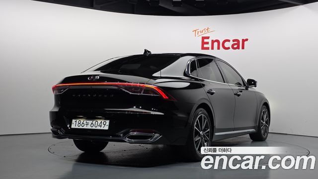 Hyundai Grandeur из Кореи Encar