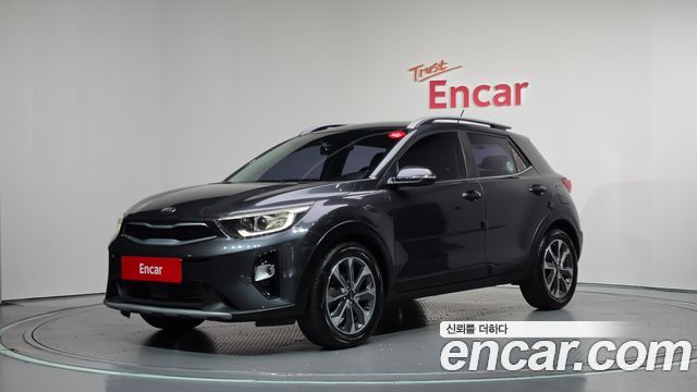 Kia Stonic из Кореи Encar