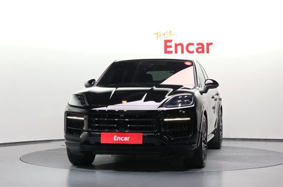 Porsche Cayenne 3.0 E-Hybrid Coupe — пробег 7 369 км — фото 3 из 5
