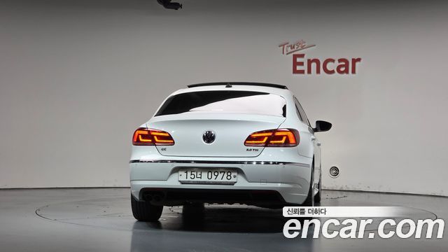 Volkswagen CC 2.0 TDI BlueMotion R-Line — пробег 95 563 км — фото 4 из 5