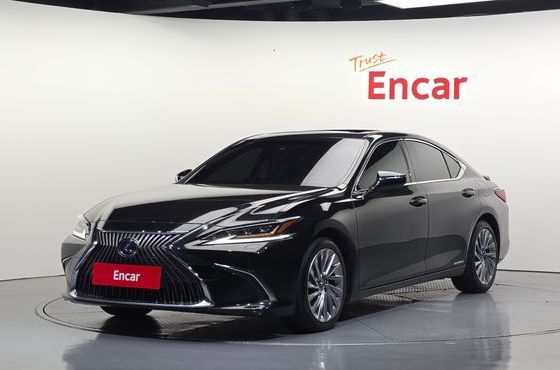 Lexus ES Executive — пробег 70 569 км — фото 1 из 5