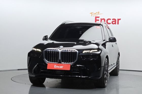 BMW X7 xDrive 40i M Sport 6STR — пробег 102 198 км — фото 3 из 5