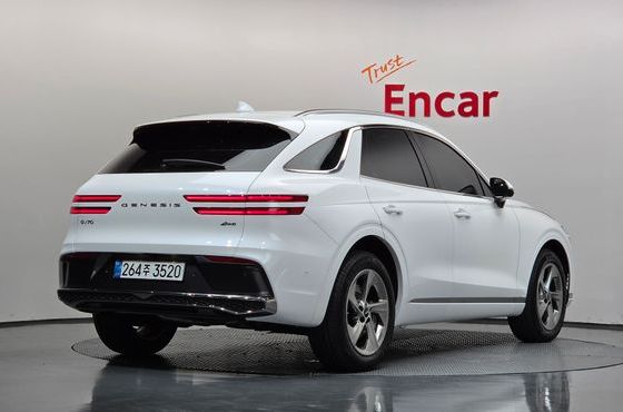 Genesis GV70 2.5T Gasoline AWD — пробег 3 335 км — фото 2 из 5