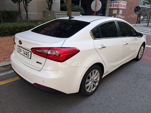 Kia K3 Diesel Prestige — пробег 99 038 км — фото 5 из 5