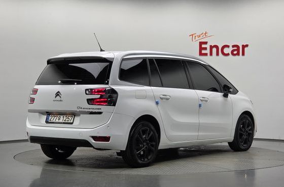 Citroen-DS C4 SpaceTourer 1.5 BlueHDi Shine Pack — пробег 30 424 км — фото 2 из 5