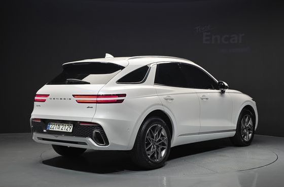 Genesis GV70 2.5T Gasoline AWD — пробег 31 302 км — фото 2 из 5