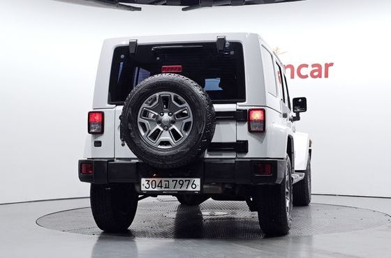 Jeep Wrangler 3.6 Sahara 4Door — пробег 109 503 км — фото 4 из 5