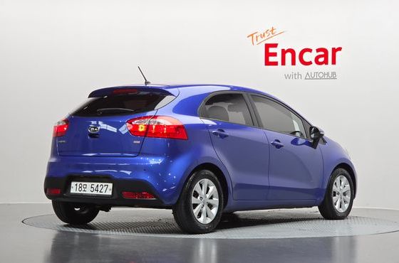 Kia pride 1.6 GDI Hatchback Luxury — пробег 55 842 км — фото 2 из 5