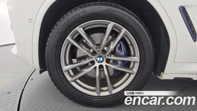 BMW X4 xDrive20d M Sport — пробег 82 551 км — фото 5 из 5