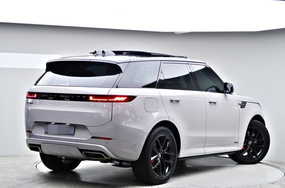 Land Rover Range Rover Sport P400 AB — пробег 15 020 км — фото 2 из 5