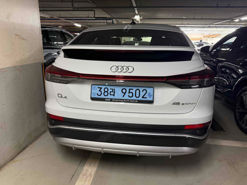 Audi Q4 e-tron 45 Premium Sportback — пробег 1 100 км — фото 3 из 5