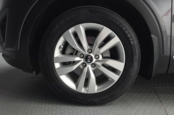 Kia Sorento Diesel 2.0 2WD Prestige — пробег 180 216 км — фото 5 из 5