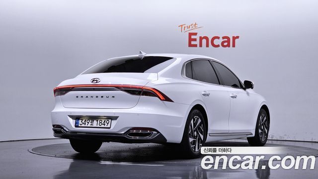 Hyundai Grandeur из Кореи Encar