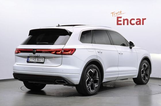 Volkswagen Touareg 3.0 TDI Prestige — пробег 96 428 км — фото 2 из 5