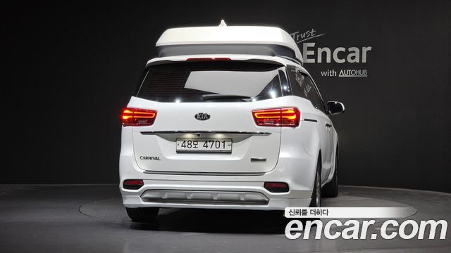 Kia Carnival из Кореи Encar