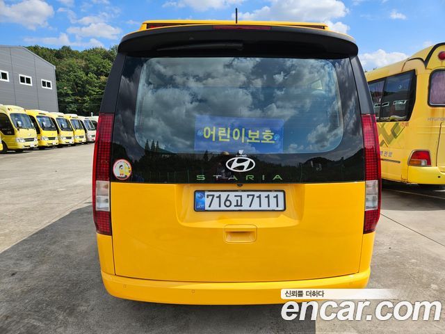 Hyundai Staria L3.5  Kinder Safety Car 15-Seater — пробег 34 000 км — фото 4 из 5