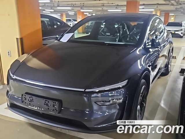 Tesla Model Y L Long Range AWD — пробег 13 км — фото 3 из 5
