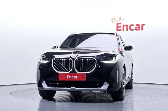 BMW X3 xDrive 20 — пробег 12 235 км — фото 3 из 5