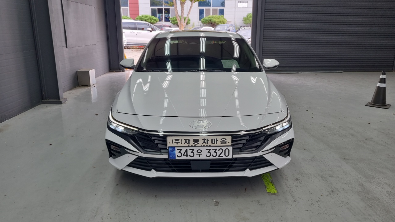 Hyundai AVANTE из Кореи Encar