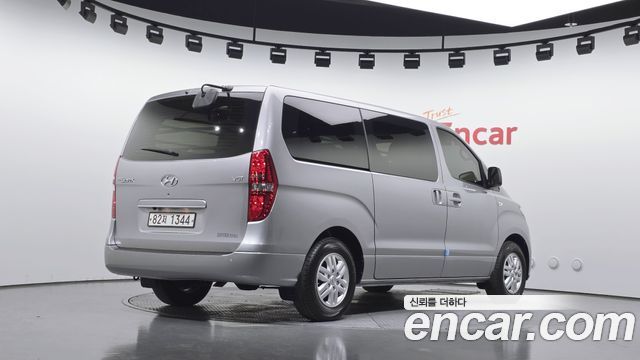 Hyundai Starex из Кореи Encar