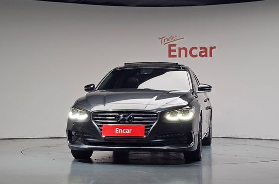 Hyundai Grandeur Exclusive Special — пробег 77 796 км — фото 3 из 5