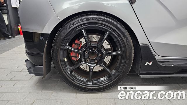 Hyundai Veloster из Кореи Encar