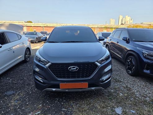 Hyundai Tucson Diesel 1.7 2WD Smart — пробег 180 972 км — фото 2 из 5