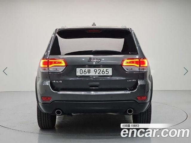 Jeep Cherokee 3.6 Limited WK2 — пробег 141 400 км — фото 3 из 5