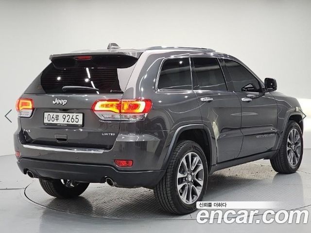 Jeep Cherokee 3.6 Limited WK2 — пробег 141 400 км — фото 4 из 5
