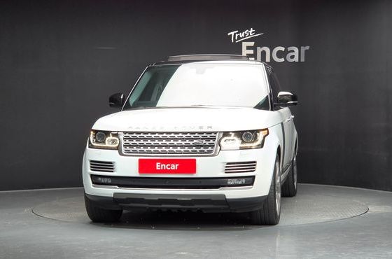 Land Rover Range Rover 4.4 SDV8 Vogue SE DIESEL — пробег 143 614 км — фото 3 из 5