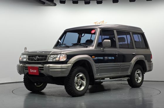 Hyundai Galloper 9-Seater V6 LPG — пробег 244 228 км — фото 1 из 5