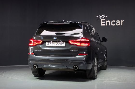 BMW X3 xDrive 20i M sports Online Exclusive Edition — пробег 126 470 км — фото 4 из 5