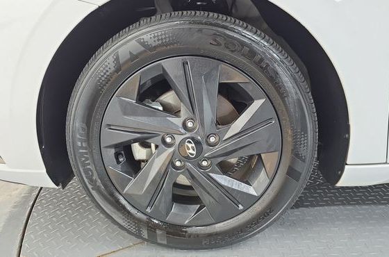 Hyundai AVANTE Smart — пробег 53 140 км — фото 5 из 5