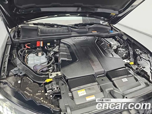 Audi Q7 50 TDI Quattro Premium — пробег 83 801 км — фото 4 из 5