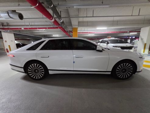 Hyundai Grandeur Calligraphy — пробег 49 892 км — фото 3 из 5