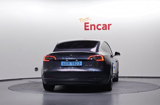Tesla Model 3 Long Range AWD — пробег 114 683 км — фото 4 из 5
