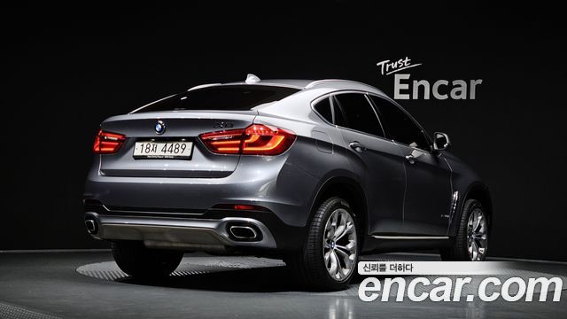 BMW X6 xDrive 30d — пробег 52 865 км — фото 2 из 5