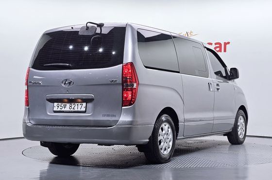 Hyundai Starex 5-Seater VAN CVX Luxury — пробег 129 881 км — фото 2 из 5