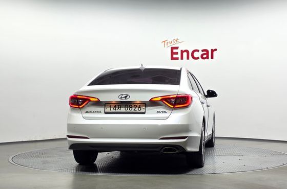 Hyundai Sonata 2.0 Premium — пробег 140 286 км — фото 4 из 5