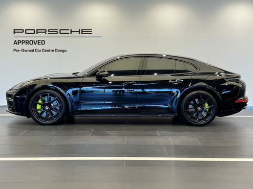Porsche Panamera 2.9 AWD E-Hybrid — пробег 154 км — фото 3 из 5