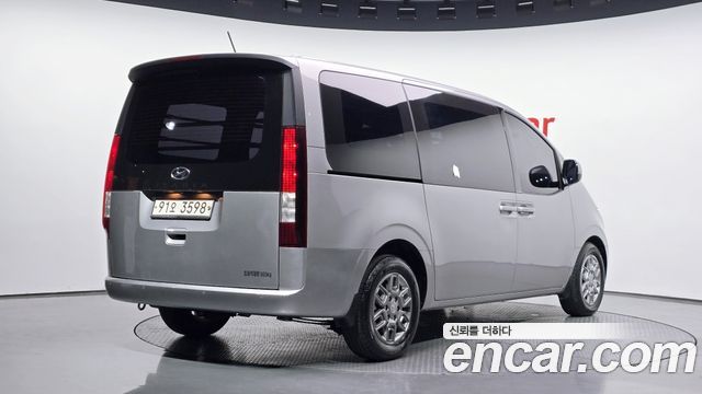 Hyundai Staria из Кореи Encar