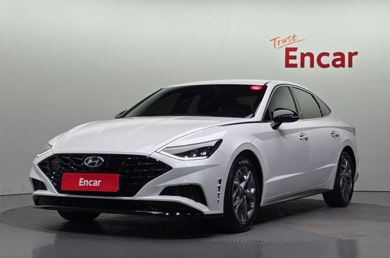 Hyundai Sonata 2.0 Premium Plus — пробег 34 370 км — фото 1 из 5