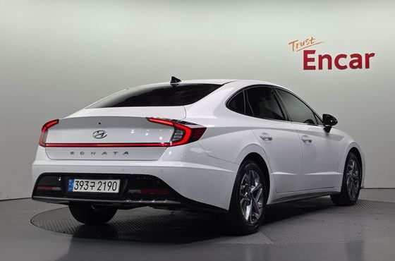 Hyundai Sonata 2.0 Premium Plus — пробег 34 370 км — фото 2 из 5