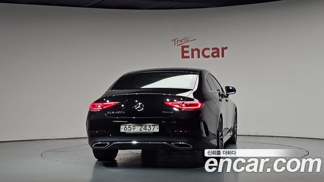 Mercedes-Benz CLS-Class CLS400d 4MATIC AMG Line — пробег 106 577 км — фото 4 из 5