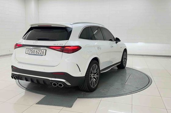 Mercedes-Benz GLC-Class AMG GLC43 4MATIC — пробег 11 757 км — фото 5 из 5