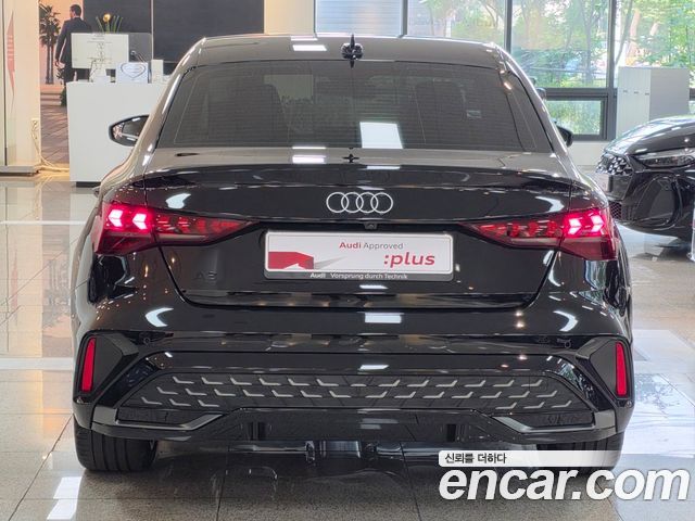 Audi A3 40 TFSI Premium — пробег 1 450 км — фото 4 из 5
