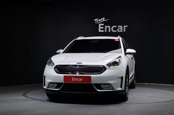 Kia Niro Noblesse — пробег 123 130 км — фото 3 из 5