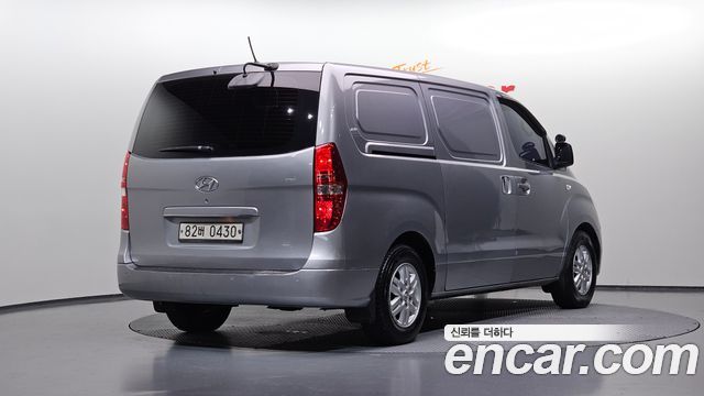 Hyundai Starex 3-Seater VAN Smart — пробег 237 116 км — фото 2 из 5