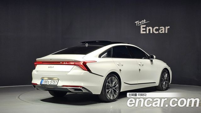Kia K8 из Кореи Encar