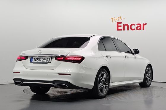 Mercedes-Benz E-Class E250 AMG Line — пробег 58 719 км — фото 2 из 5